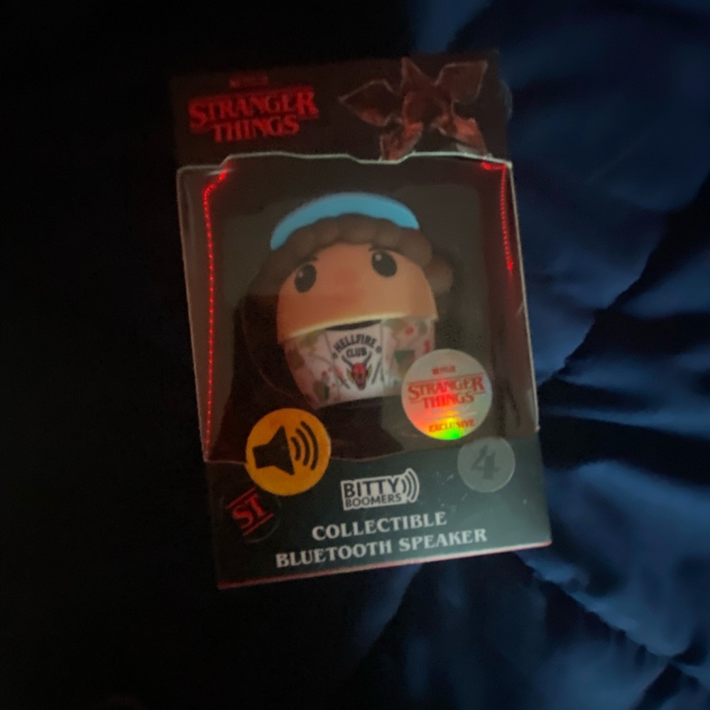 (RARE) bitty boomers speaker from stranger things experience